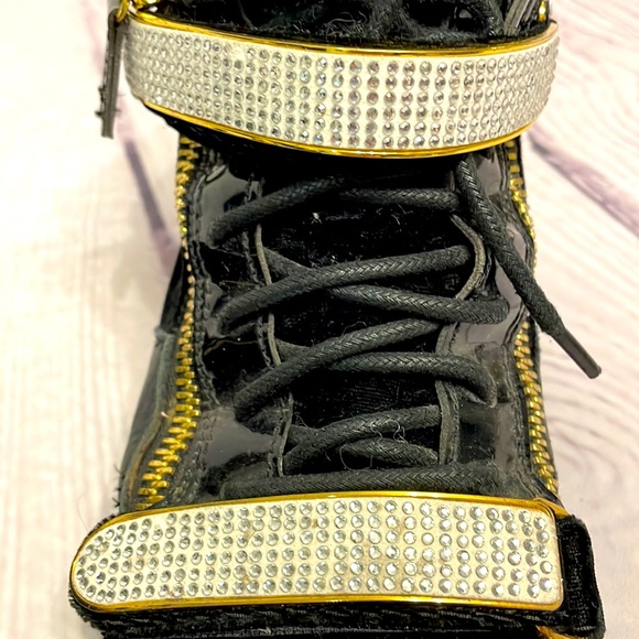Giuseppe Zanotti Black Velvet with Stones High Tops EU Size 36 - Picture 11 of 14